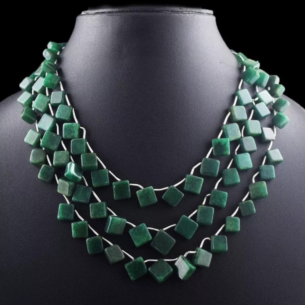 NWT Emerald Gemstone 3 Strand 493 Cts Square Cube Necklace Natural Adustable - Picture 3 of 7